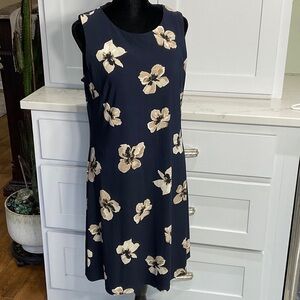 New Tommy Hilfiger Floral Sleeveless Navy Dress